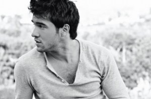 Man Crush of the Day: ‘Revenge’ actor Joshua Bowman