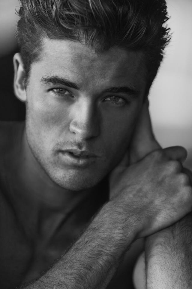 Man Crush of the Day: Model Wade Poezyn | THE MAN CRUSH BLOG