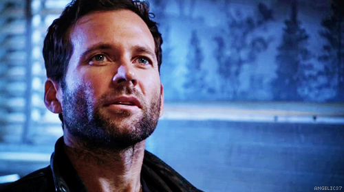 Man Crush of the Day: 'Once Upon A Time' actor Eion Bailey ...