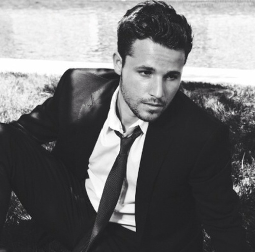 Man Crush of the Day: Actor Shawn Pyfrom | THE MAN CRUSH BLOG