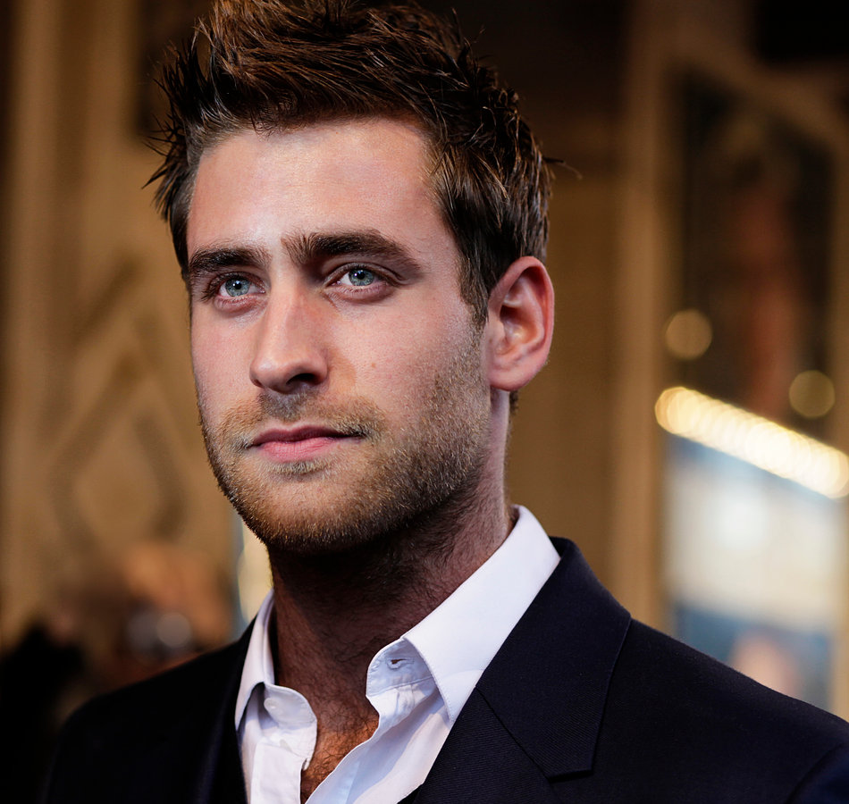 Man Crush of the Day: Actor Oliver Jackson-Cohen | THE MAN CRUSH BLOG