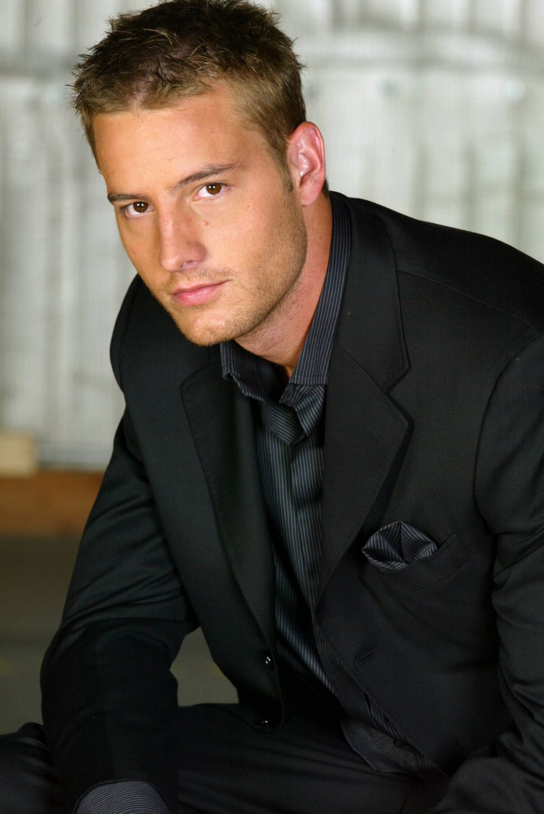 Man Crush Of The Day Actor Justin Hartley The Man Crush Blog 1699